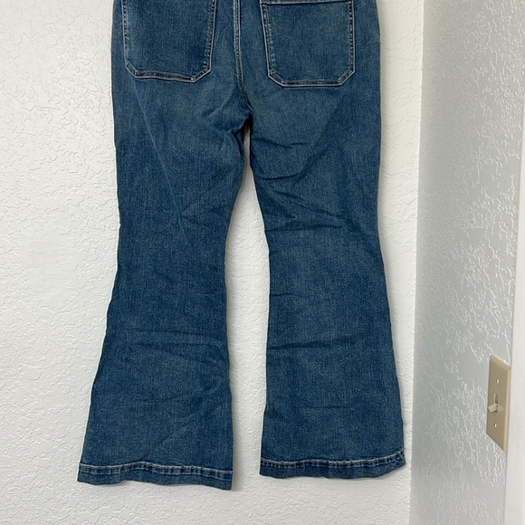 Curvy High Rise Flare Jeans - Picture 5 of 6